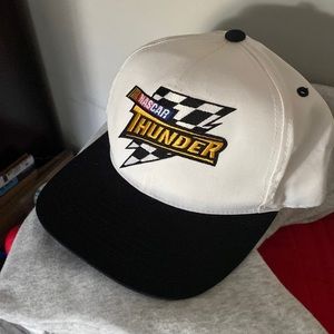 NASCAR RACING THUNDER SNAPBACK